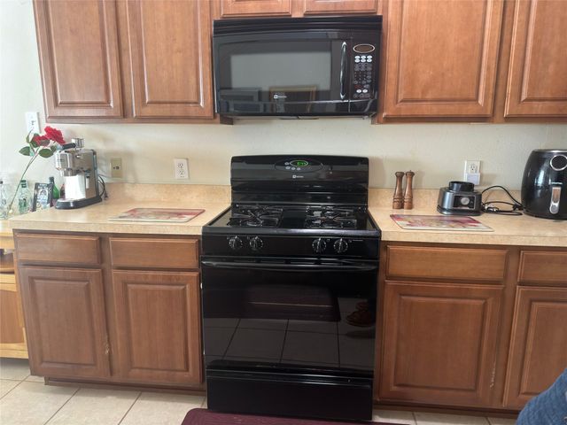 8310 Lamond Lane, Houston, TX 77095