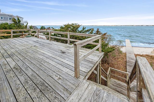 630 Dune Road, Westhampton, NY 11977