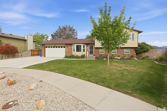6669 S SEDONIA CT, West Jordan, UT 84081
