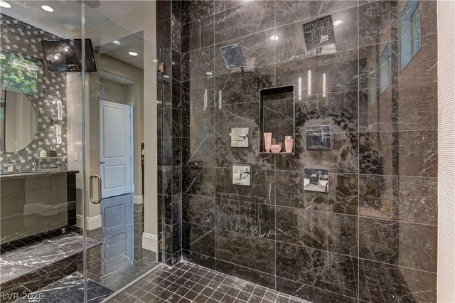 12439 Sky Bluff Court, Las Vegas, NV 89138
