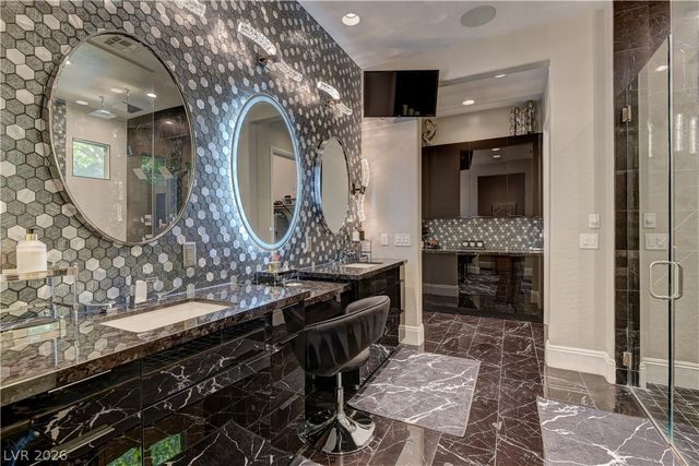 12439 Sky Bluff Court, Las Vegas, NV 89138