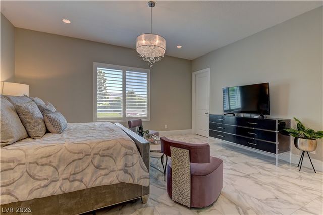 12439 Sky Bluff Court, Las Vegas, NV 89138