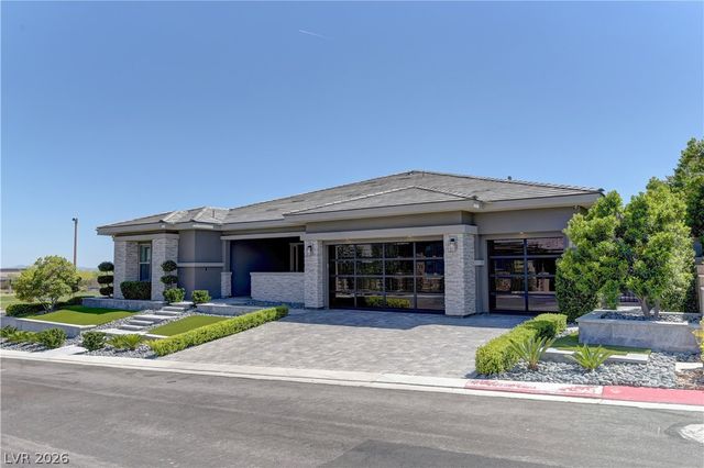12439 Sky Bluff Court, Las Vegas, NV 89138