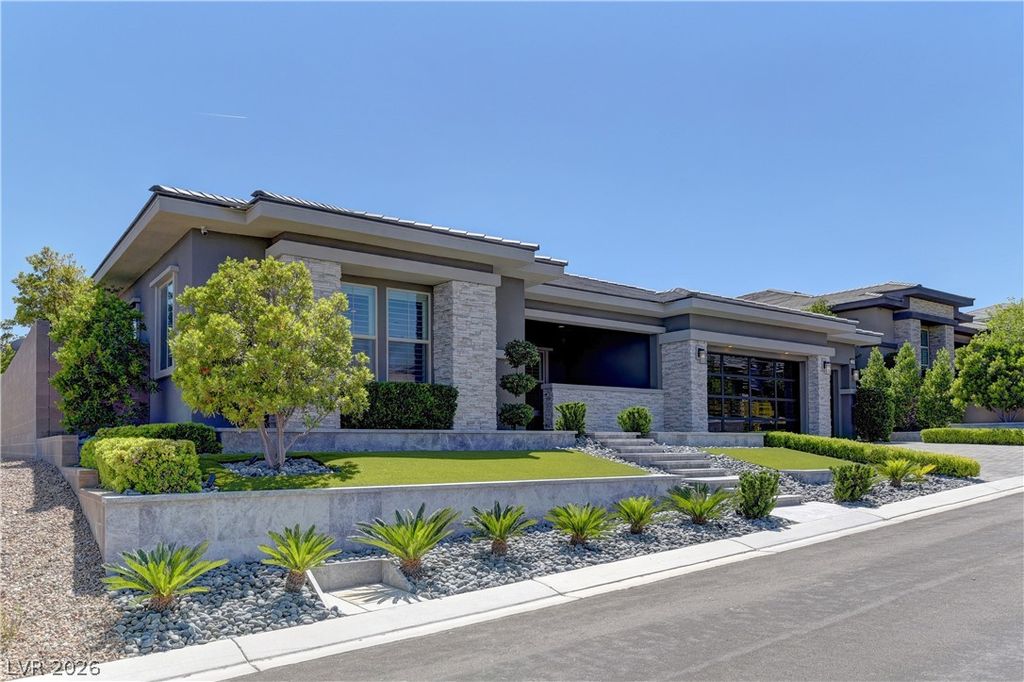 12439 Sky Bluff Court, Las Vegas, NV 89138