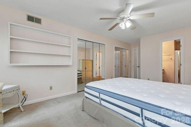 1904 Abbey Circle, Asheville, NC 28805