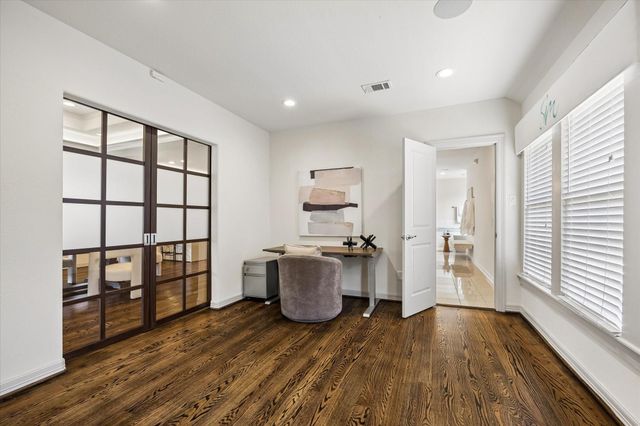 638 Heights Boulevard, Houston, TX 77007