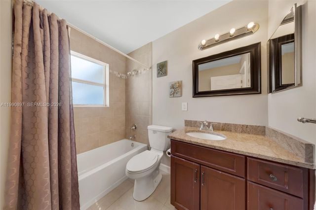 1460 NE 30th Court, Pompano Beach, FL 33064