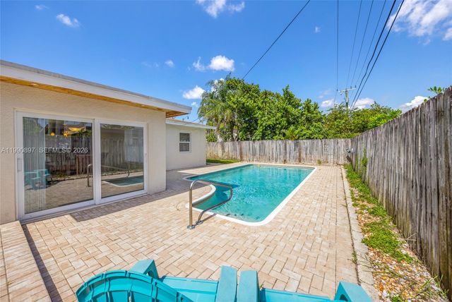 1460 NE 30th Court, Pompano Beach, FL 33064