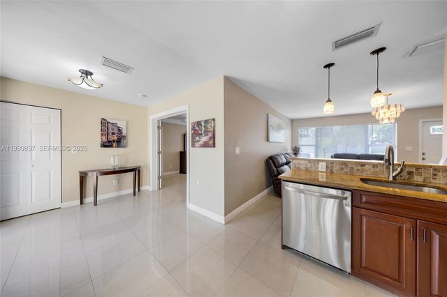 1460 NE 30th Court, Pompano Beach, FL 33064