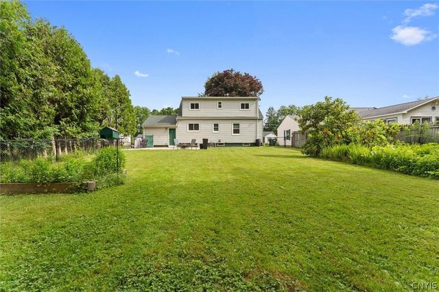 106 Oakley Drive, Cicero, NY 13212