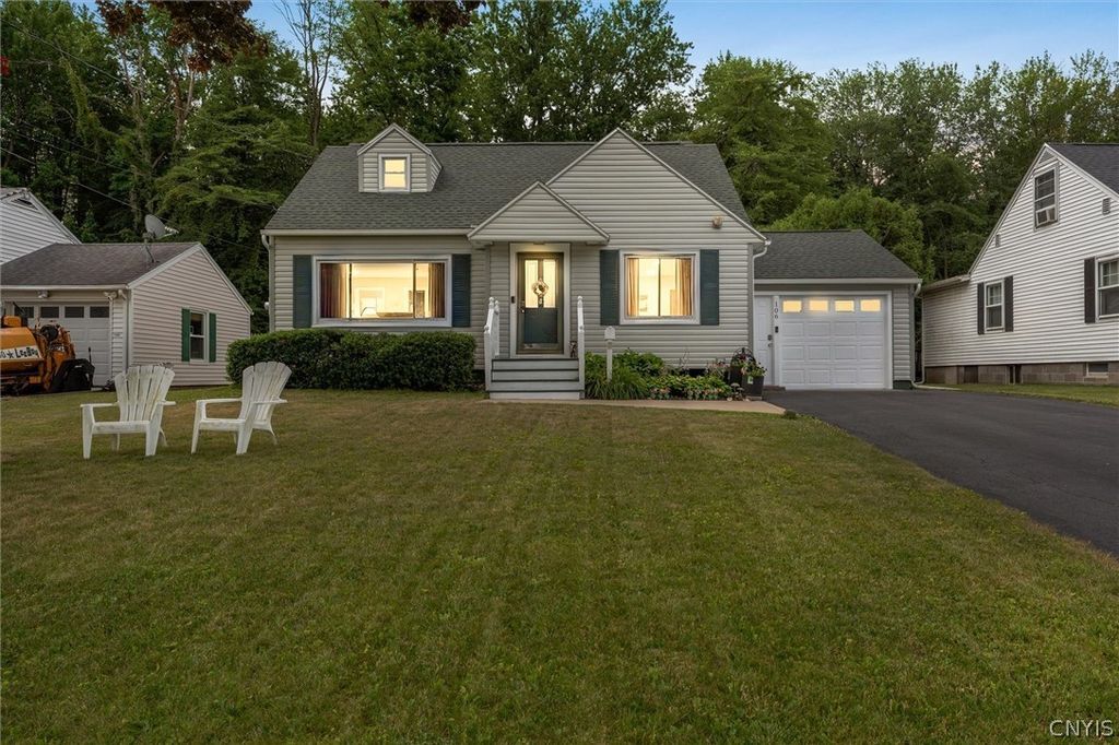 106 Oakley Drive, Cicero, NY 13212
