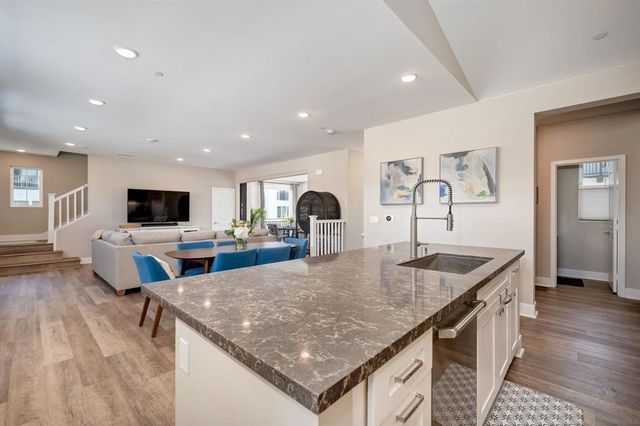 857 Home Ave, Carlsbad, CA 92008