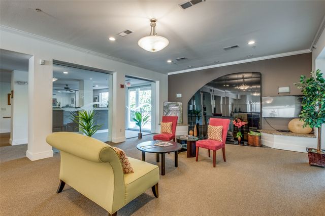 3102 Kings Road 1211, Dallas, TX 75219
