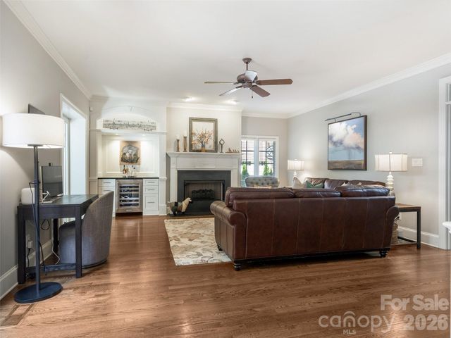 5833 Summerston Place, Charlotte, NC 28277