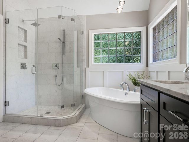 5833 Summerston Place, Charlotte, NC 28277