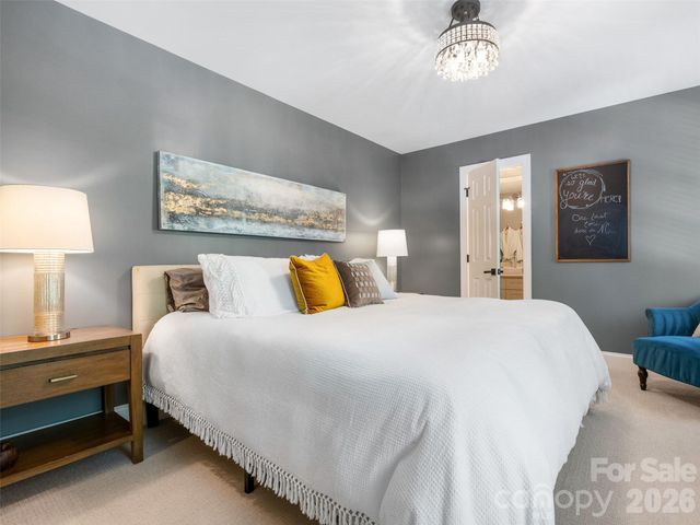 5833 Summerston Place, Charlotte, NC 28277