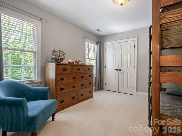5833 Summerston Place, Charlotte, NC 28277