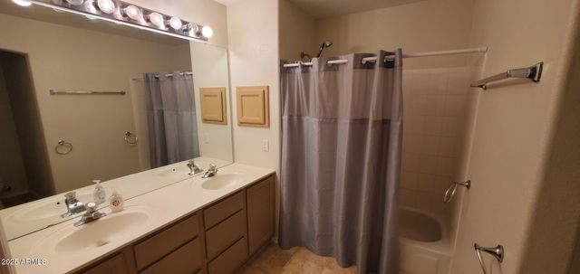 4632 E Harwell Street, Gilbert, AZ 85234