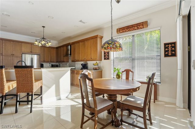 13843 Luna DR, Naples, FL 34109