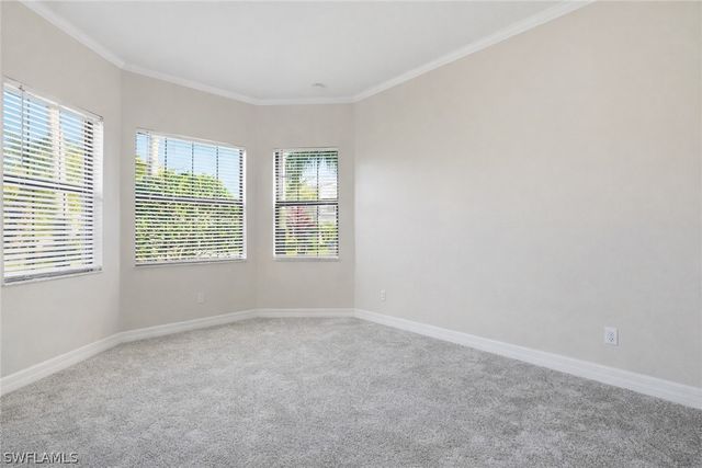 13843 Luna DR, Naples, FL 34109