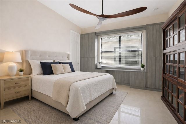 13843 Luna DR, Naples, FL 34109