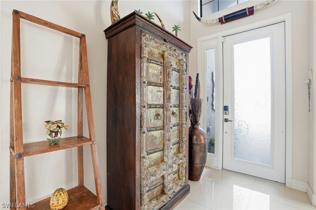 13843 Luna DR, Naples, FL 34109