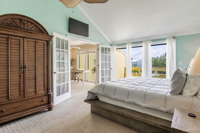 8520 Gulf Blvd 5, Navarre Beach, FL 32566