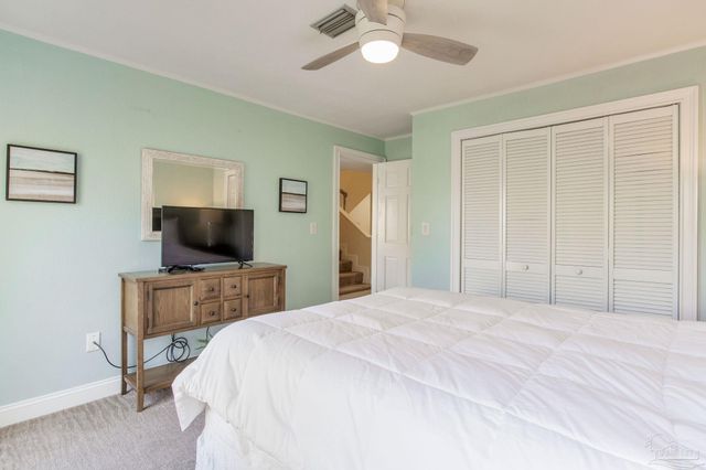 8520 Gulf Blvd 5, Navarre Beach, FL 32566