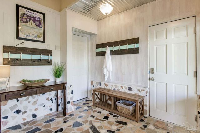 8520 Gulf Blvd 5, Navarre Beach, FL 32566