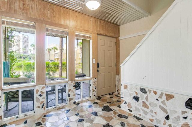 8520 Gulf Blvd 5, Navarre Beach, FL 32566