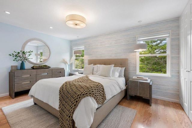 1125 Rainier Avenue, Pacifica, CA 94044