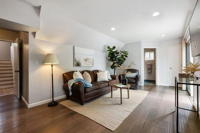 1125 Rainier Avenue, Pacifica, CA 94044