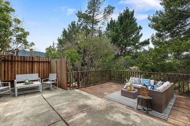 1125 Rainier Avenue, Pacifica, CA 94044