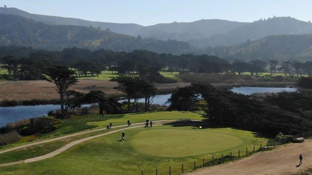 1125 Rainier Avenue, Pacifica, CA 94044