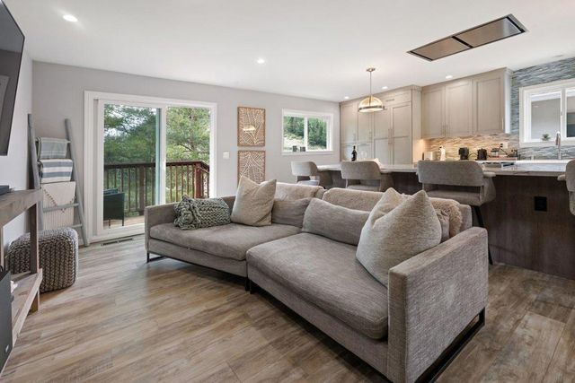 1125 Rainier Avenue, Pacifica, CA 94044