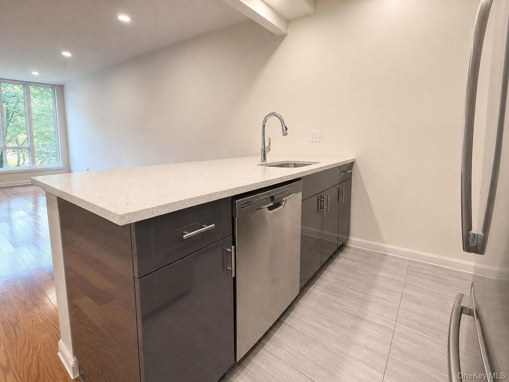 5602 31st Avenue 2A, Woodside, NY 11377 — photo 3