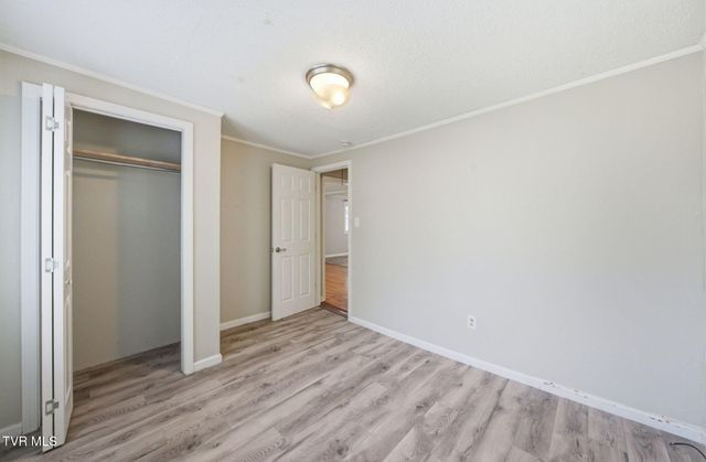 1229 Meadowview Avenue, Johnson City, TN 37601