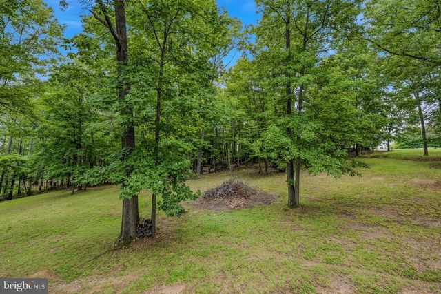 74 KEY ACRES DR, Berkeley Springs, WV 25411