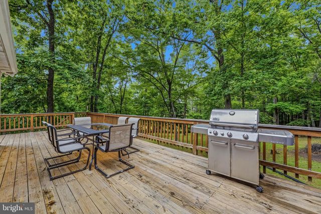 74 KEY ACRES DR, Berkeley Springs, WV 25411