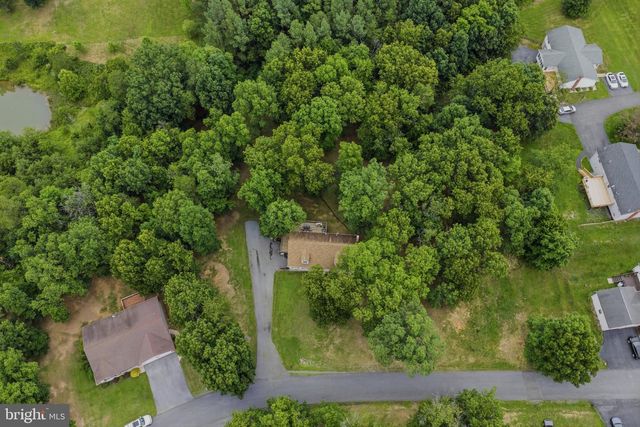 74 KEY ACRES DR, Berkeley Springs, WV 25411