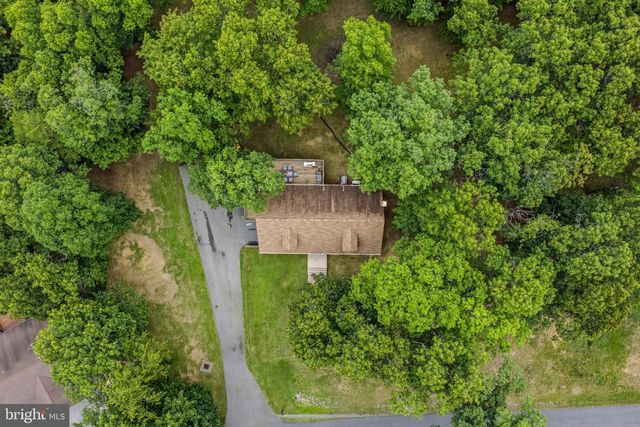 74 KEY ACRES DR, Berkeley Springs, WV 25411
