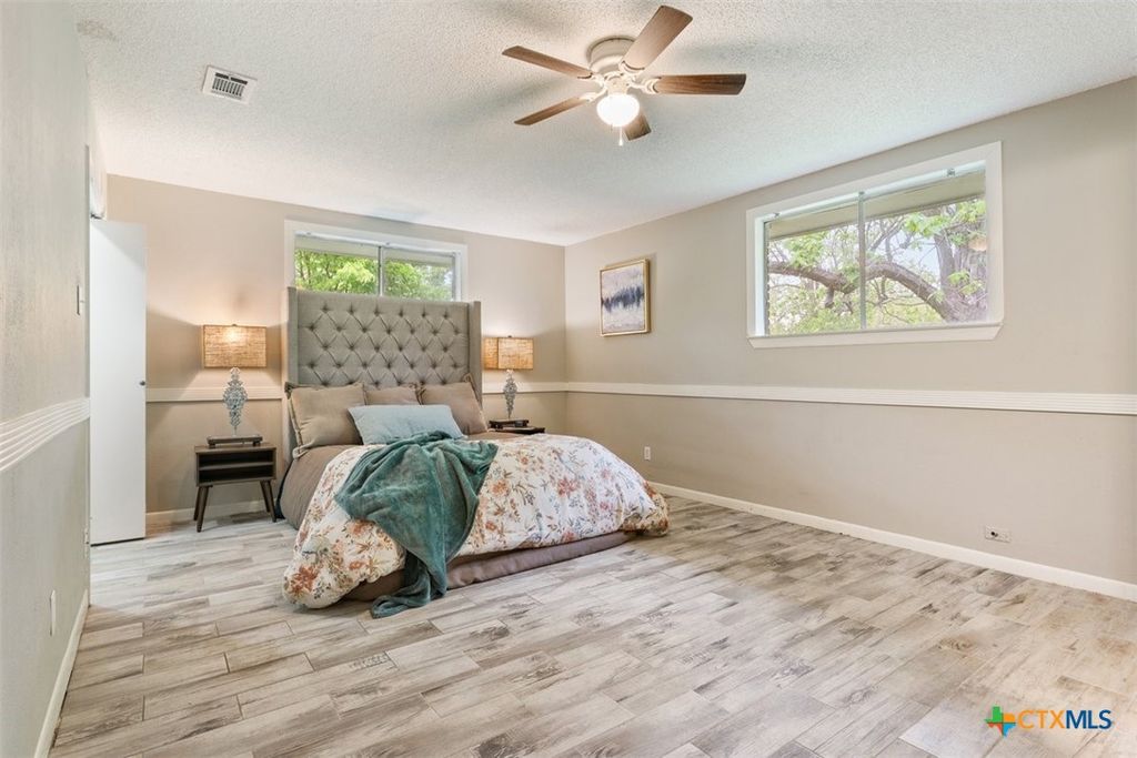 Image 17 of property listing at 4912 S Pea Ridge Road, Temple, TX 76502