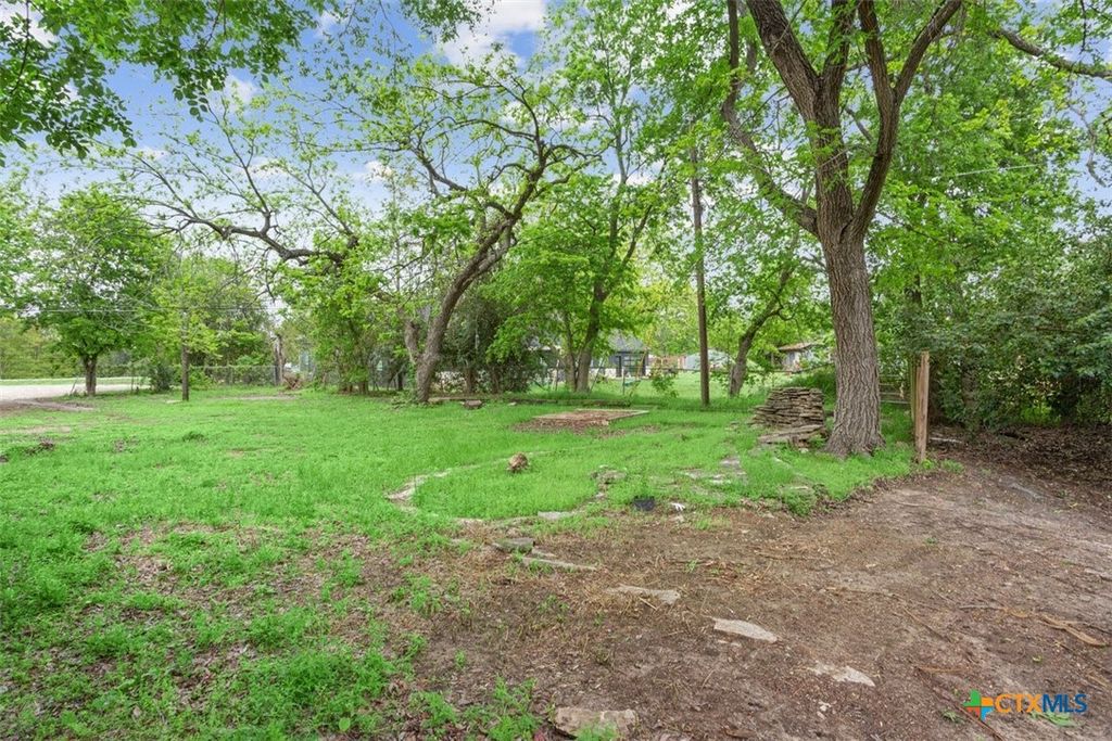 Image 33 of property listing at 4912 S Pea Ridge Road, Temple, TX 76502