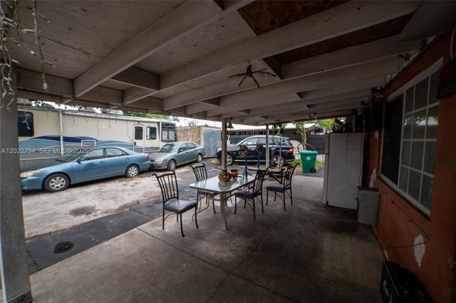3401 NW 15th St, Miami, FL 33125