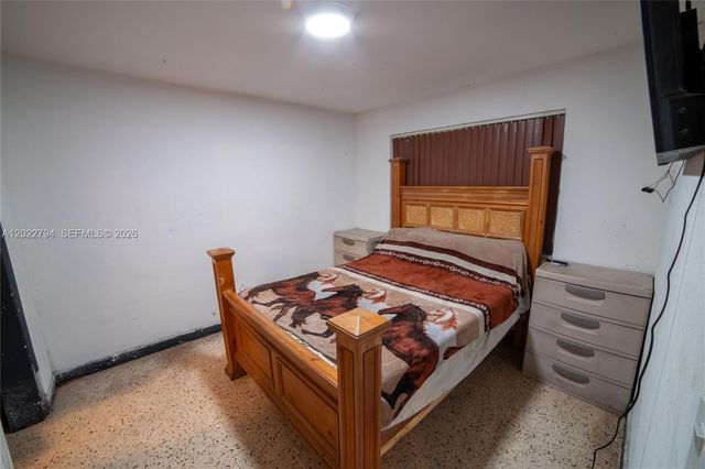 3401 NW 15th St, Miami, FL 33125