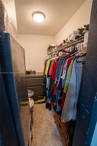 3401 NW 15th St, Miami, FL 33125