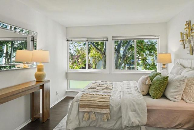 1041 Shell Boulevard 11, Foster City, CA 94404