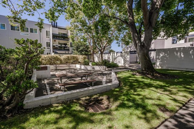 1041 Shell Boulevard 11, Foster City, CA 94404