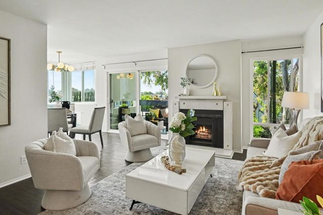 1041 Shell Boulevard 11, Foster City, CA 94404