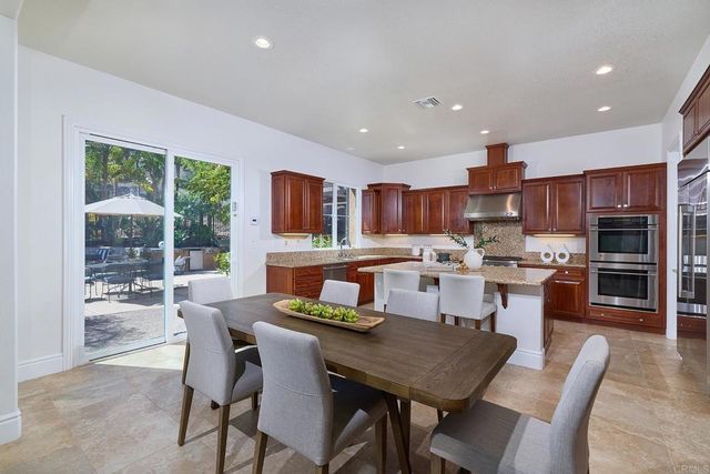 3221 CORTE TAMARINDO, Carlsbad, CA 92009